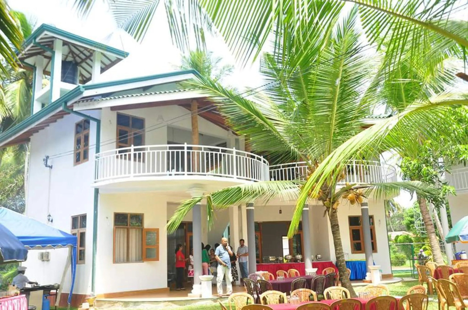 Отель Yoho Lake View Resort