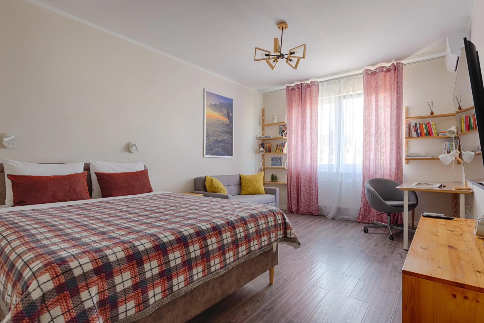 Квартира AtHome Apartments Аэродромная