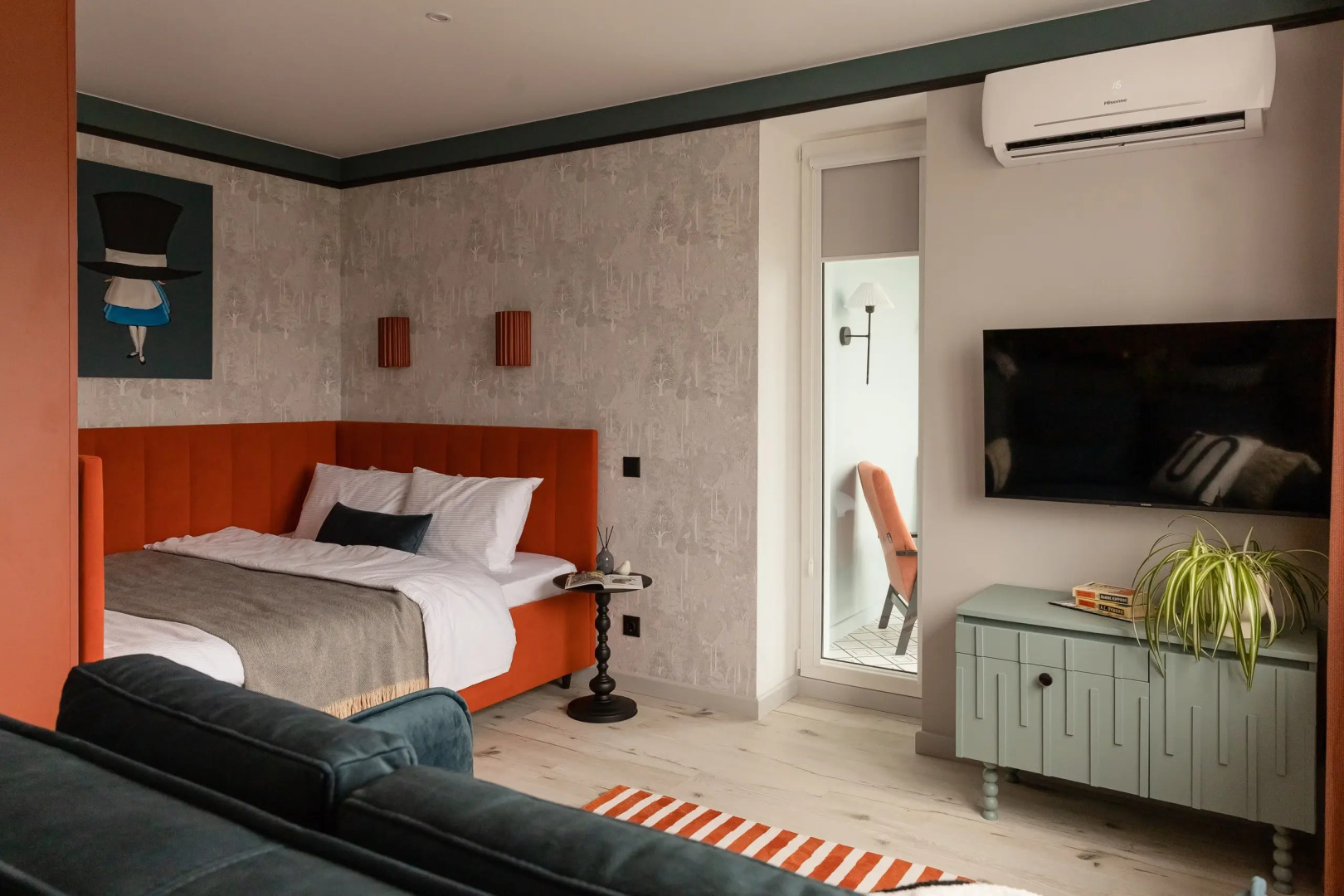 Апартаменты Новые Дизайнерские с Видом на Верхнее Озеро