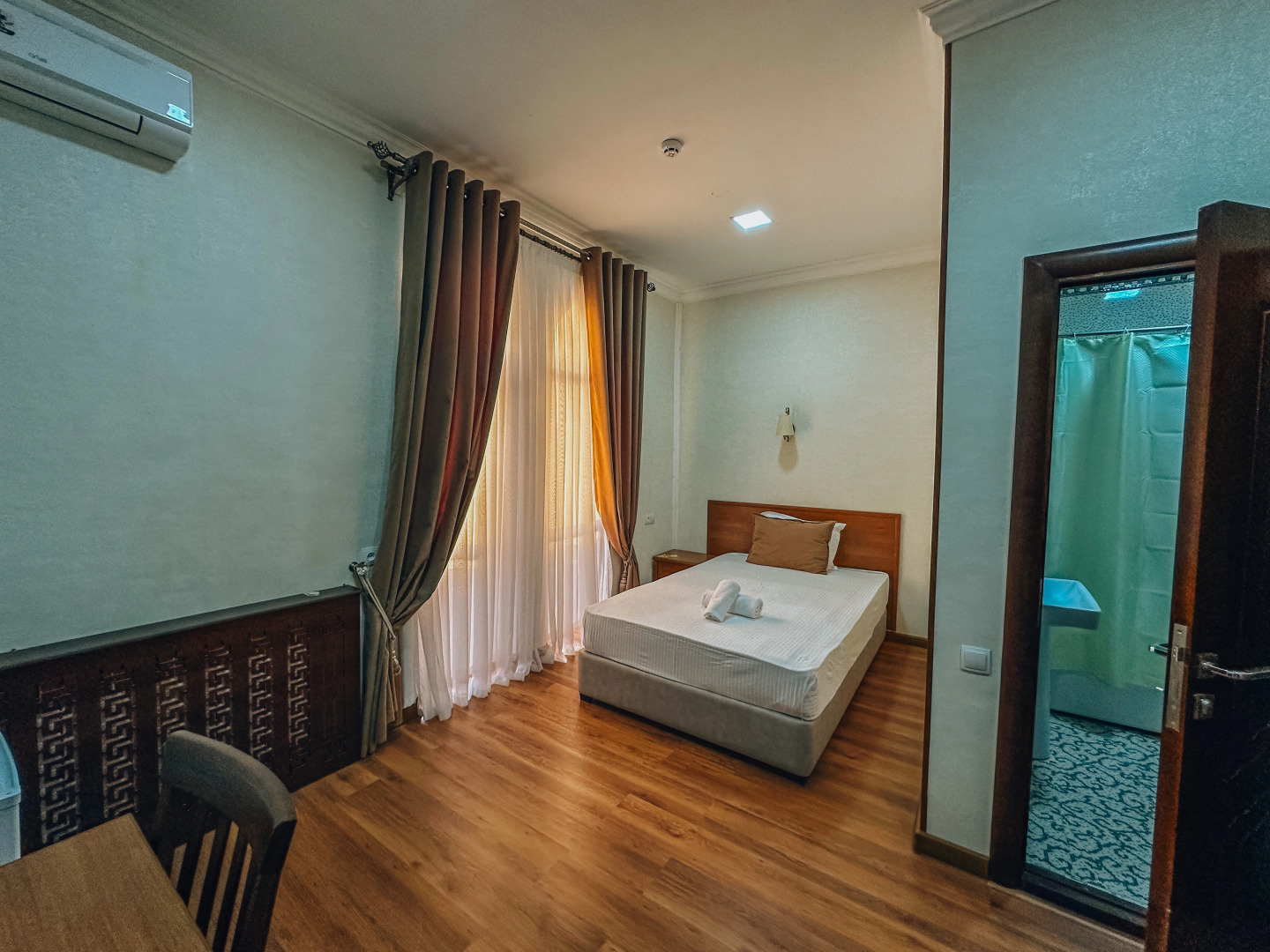 Отель Pakhlavon Hotel