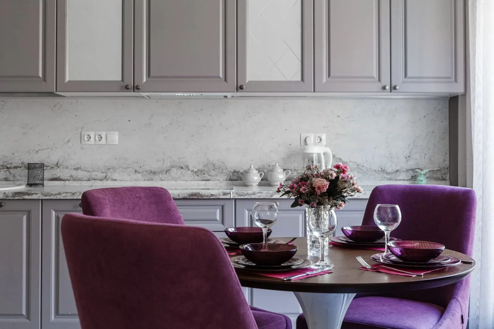 Апартаменты MyhomeYourhome с террасой на Савушкина 104