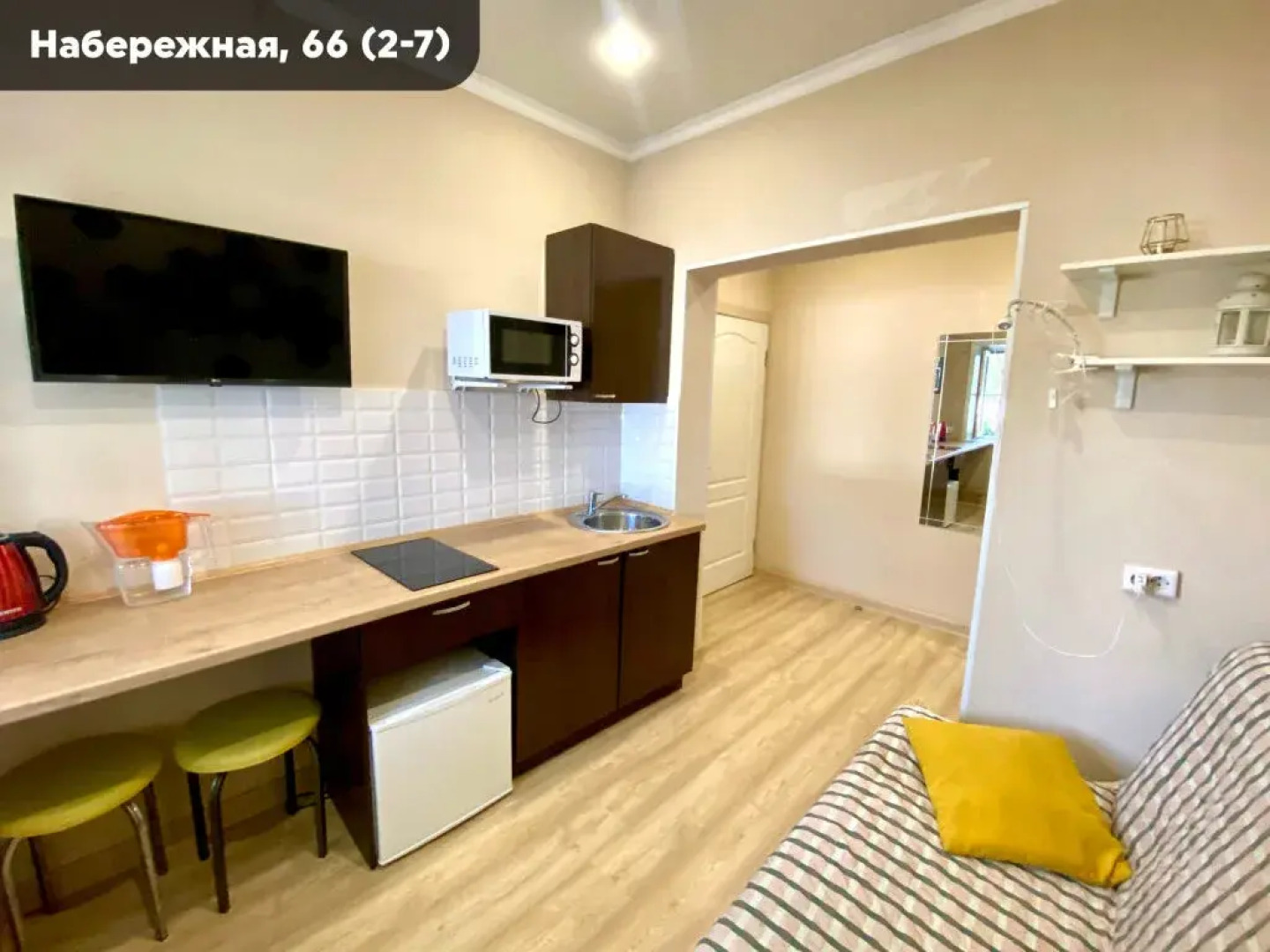 Набережная 66 с двуспальным диваном