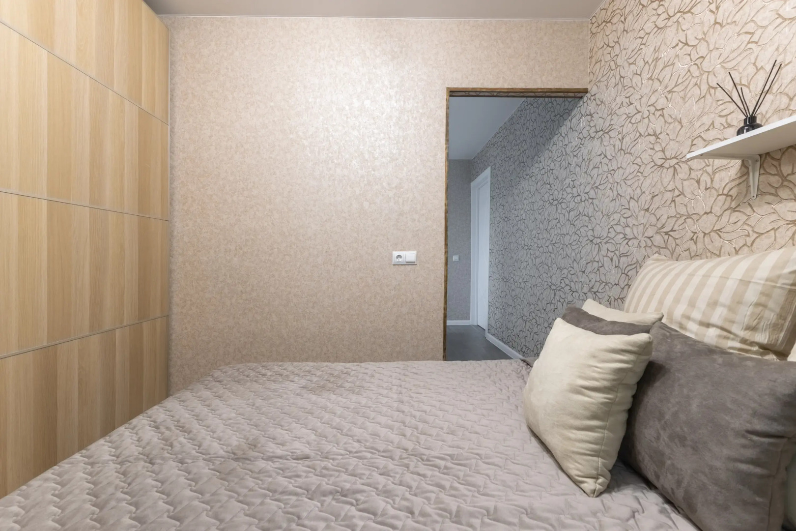 Апартаменты трехкомнатные на Космонавтов