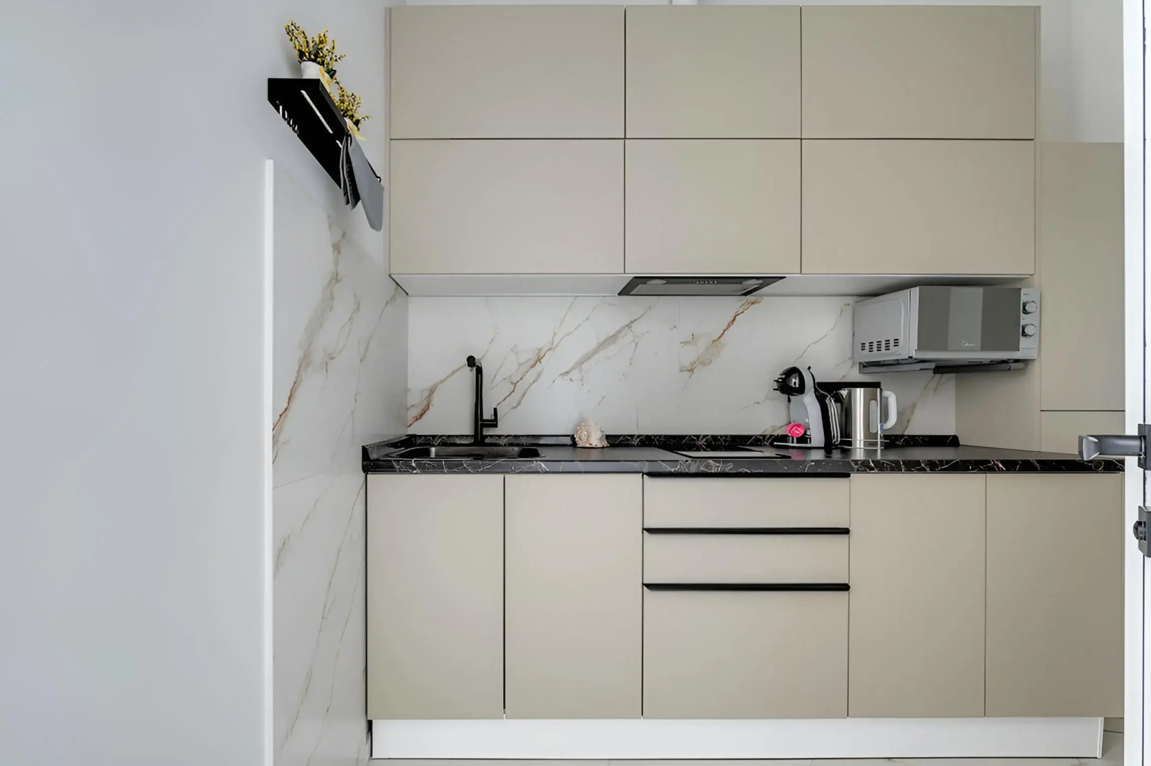 Апартаменты на Черноморской