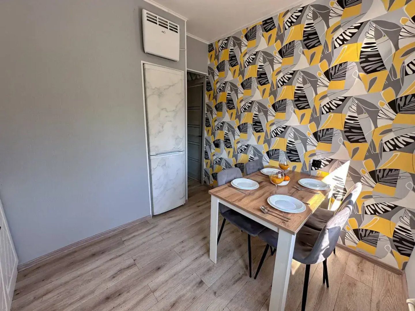 Квартира с двуспальной кроватью и круглосуточным заселением сеть Как дома