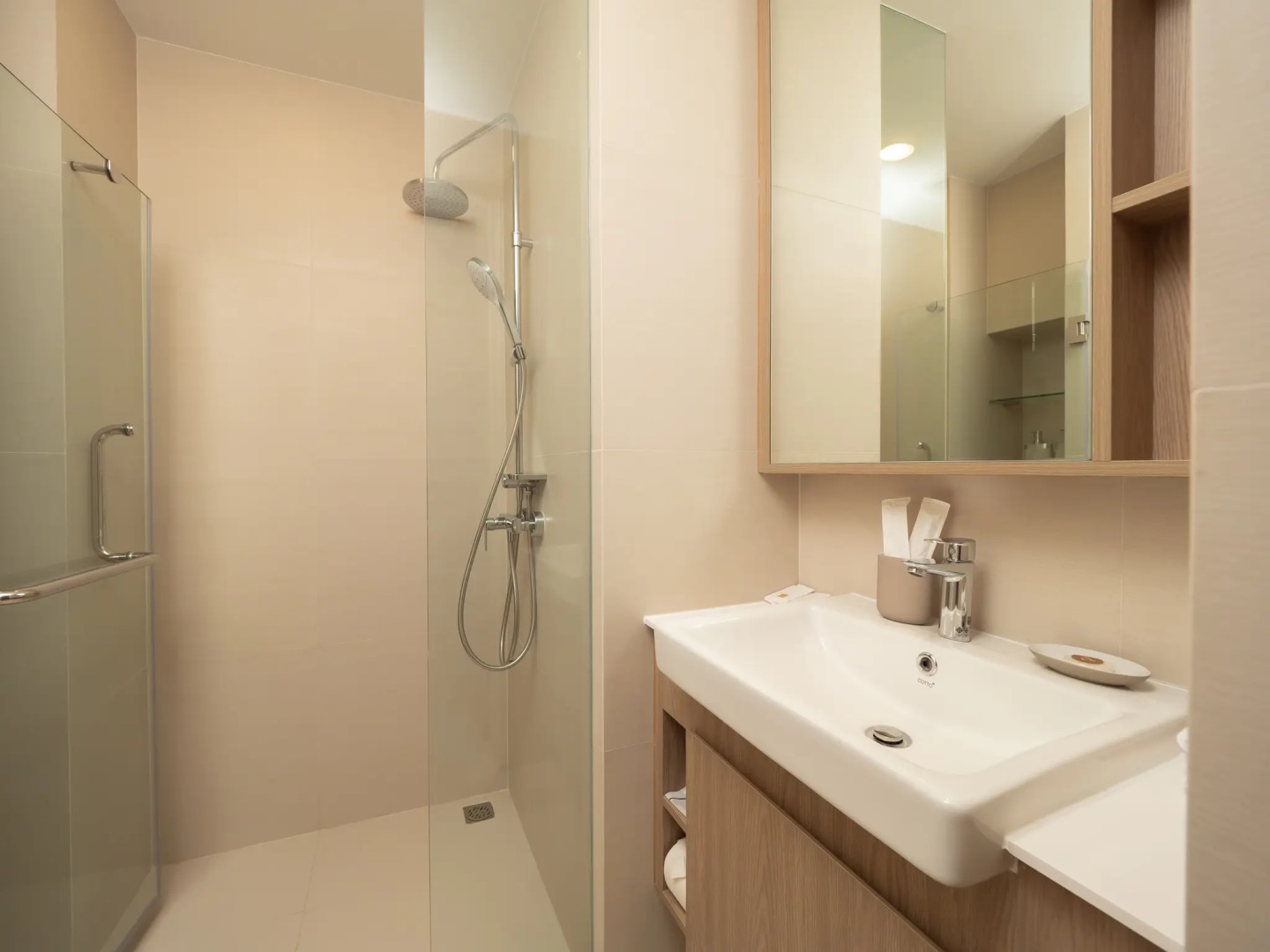 Апартаменты Отличные 2 bd апартаменты с собственным двориком