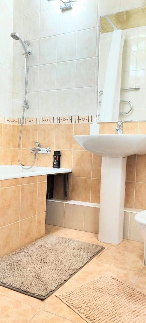 Квартира 2 комнаты центр кондиционер балкон чистая вода