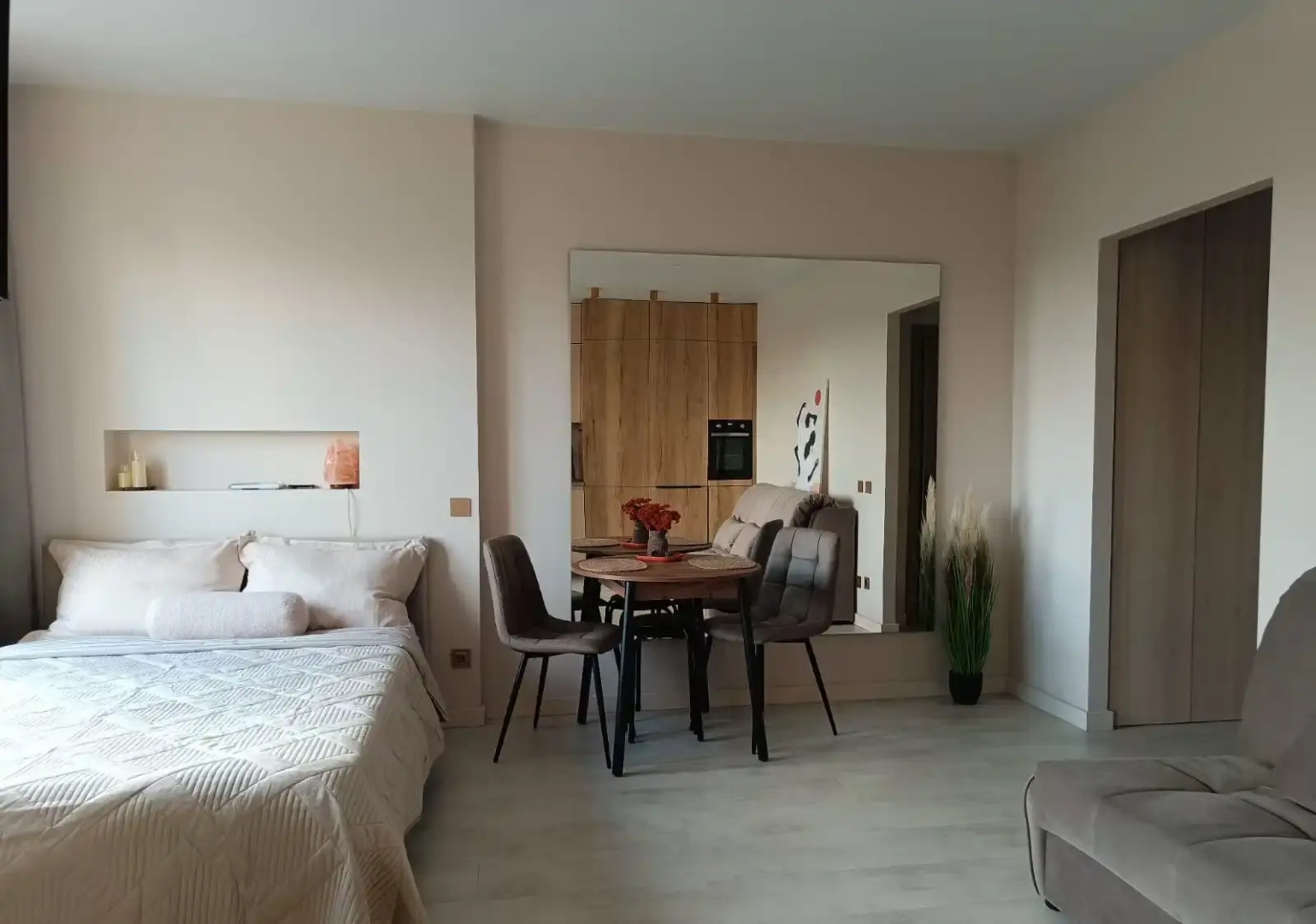 Квартира с Видом на Парк Галицкого