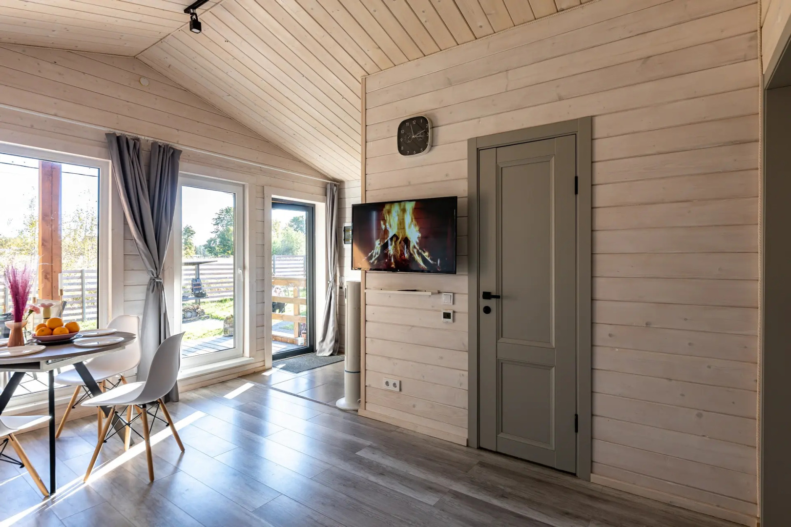 Частный дом Teplo house дом Лукоморье