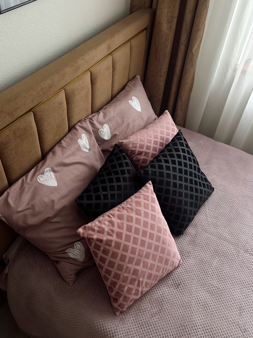 Апартаменты - номер Четыре в Апарт-комплексе Виктория