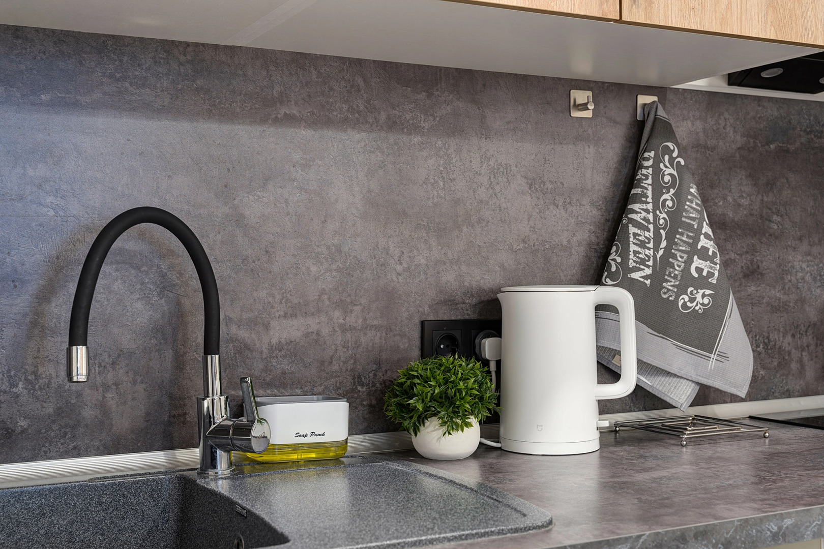 Апартаменты Цветная Студия