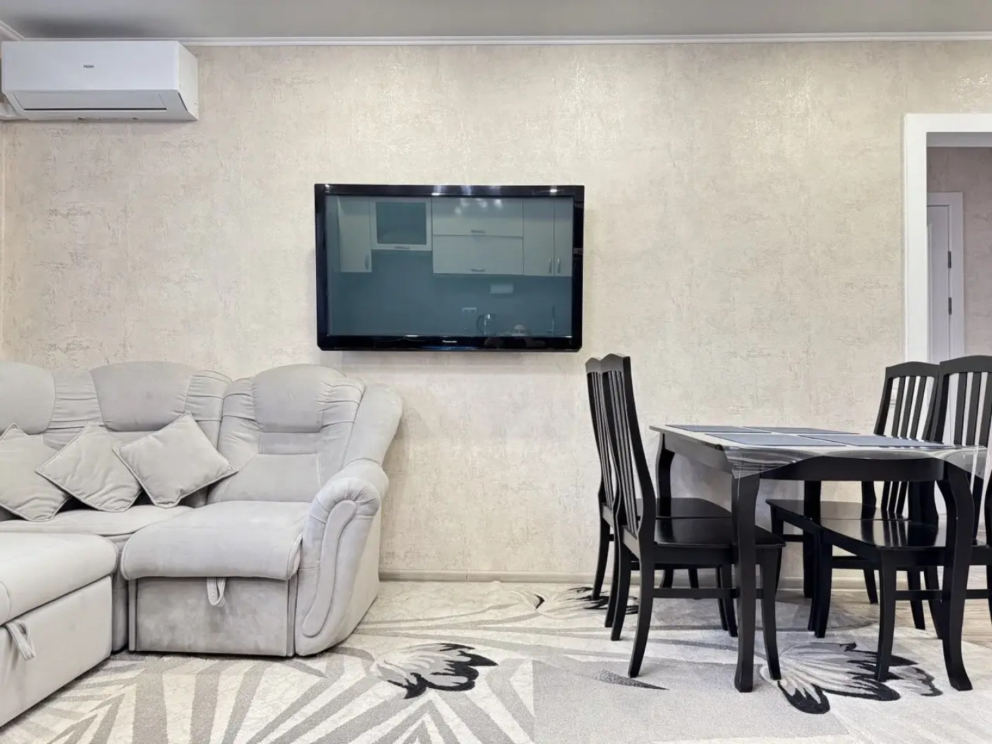 Квартира Разместим на улице Университетская Набережная 105