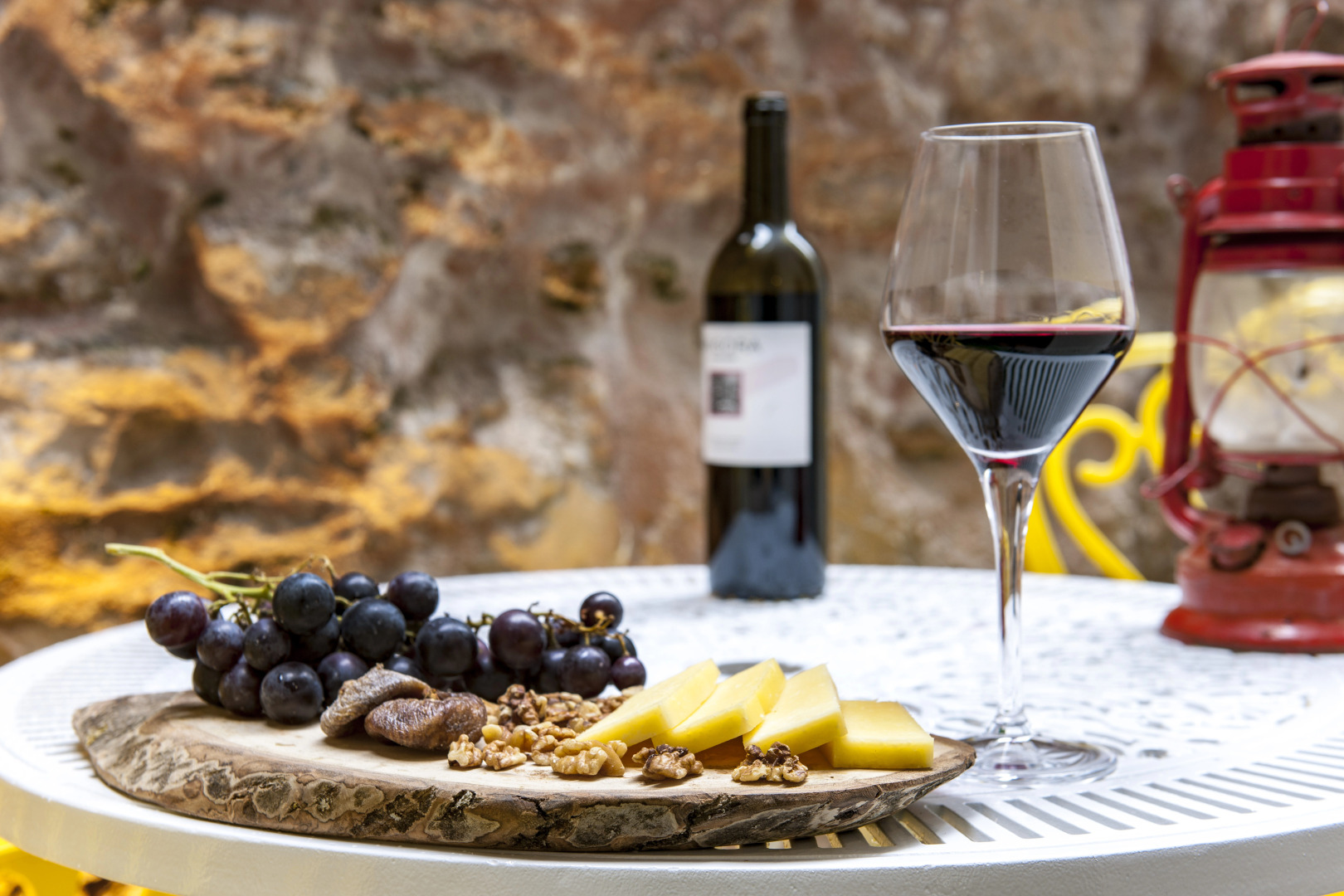 Royan Suites Boutique Hotel