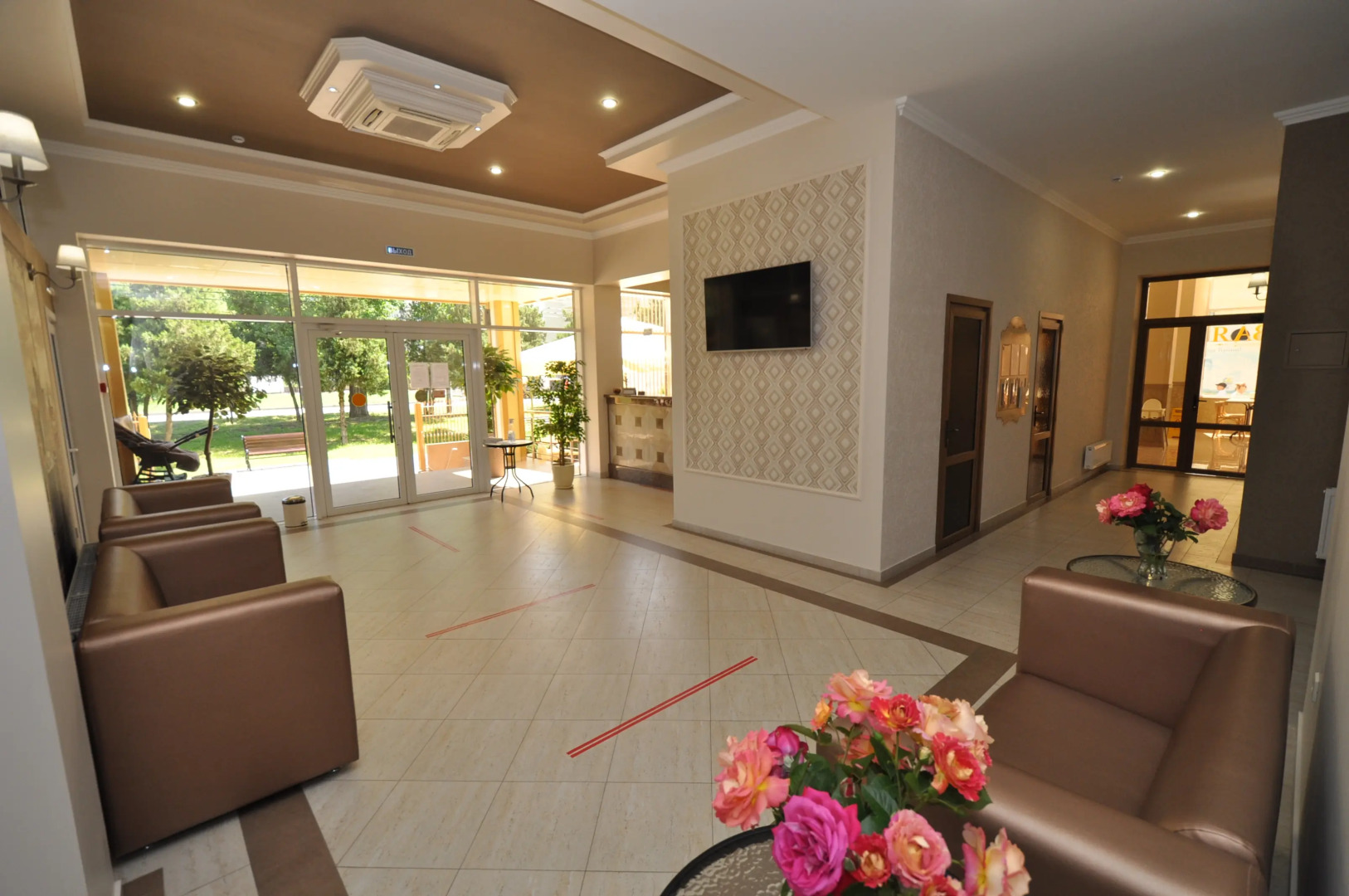 Гостевой дом AUGUST на Пионерском