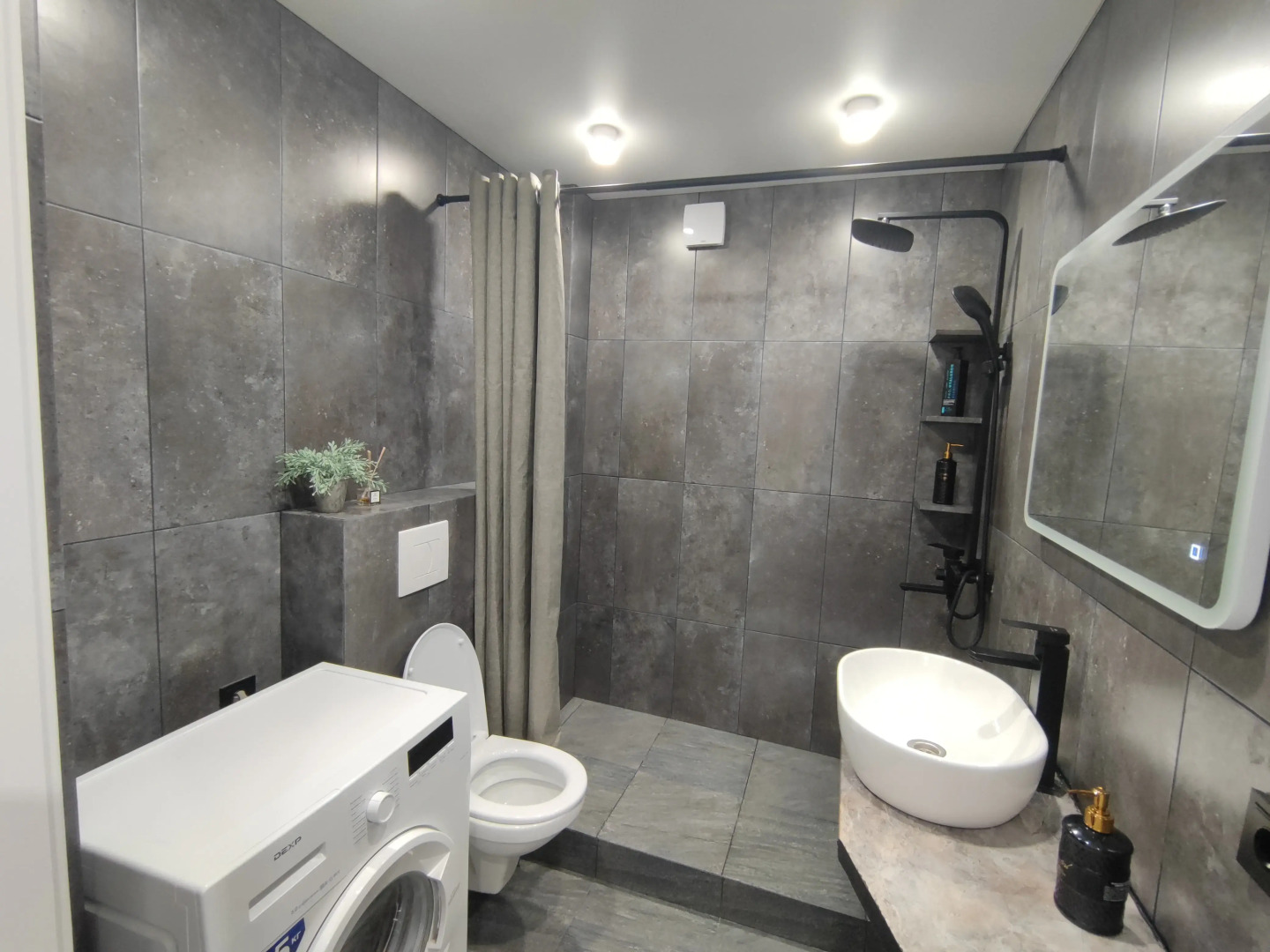 Квартира Уютная студия с дизайнерским ремонтом на ул. Мира