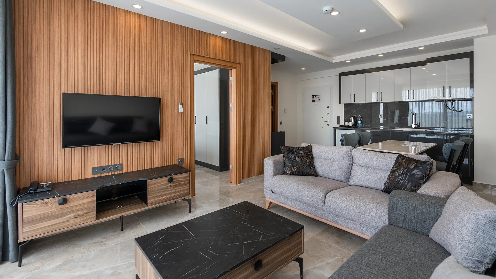 Laristone Suite Spa Hotel