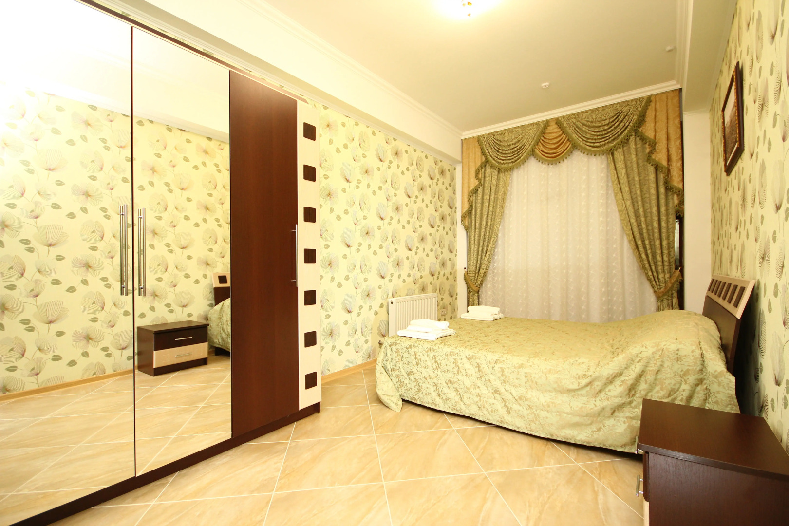 Отель California