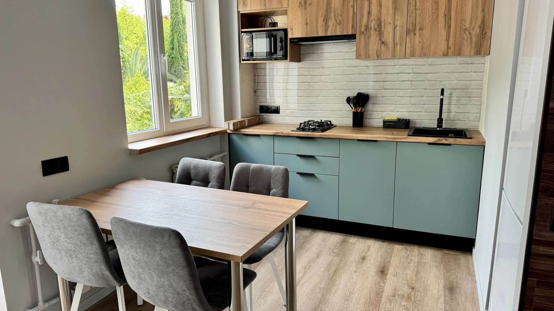 Апартаменты Marlen Apart на Улице Роз