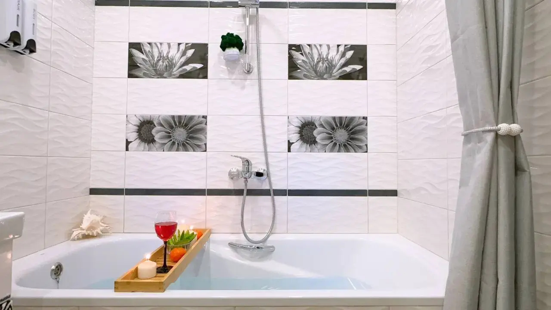 Квартира Окно в Париж