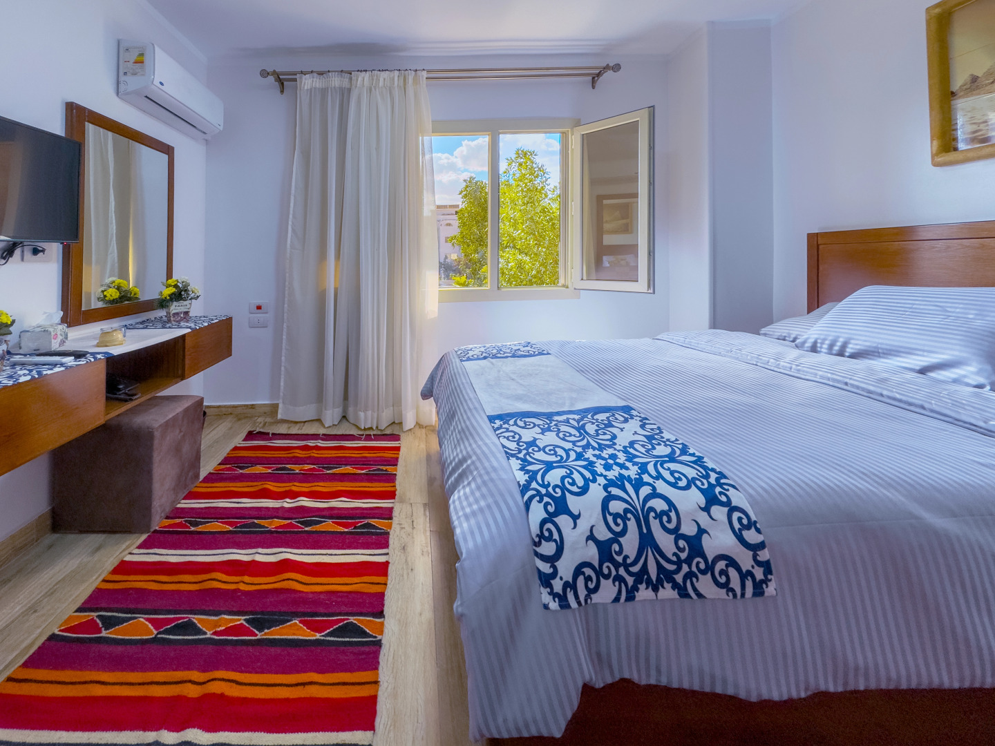 Отель Royal Crown Hotel Giza Pyramids View