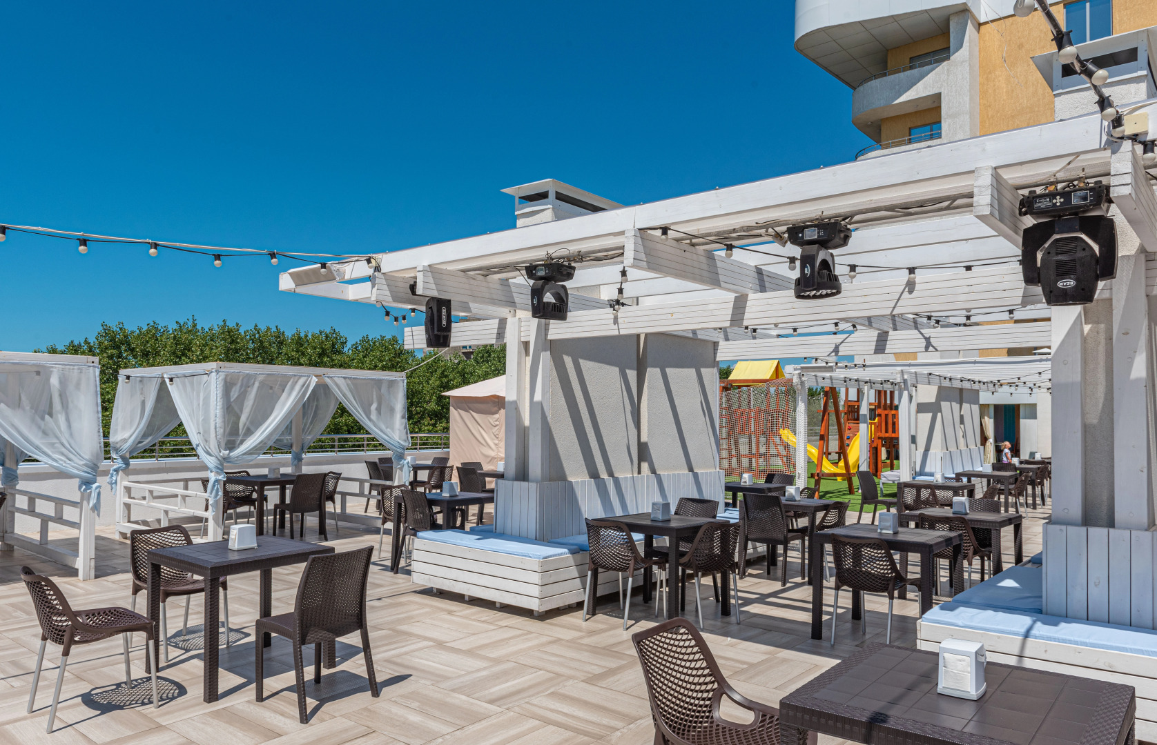 Отель Alean Club Majestic