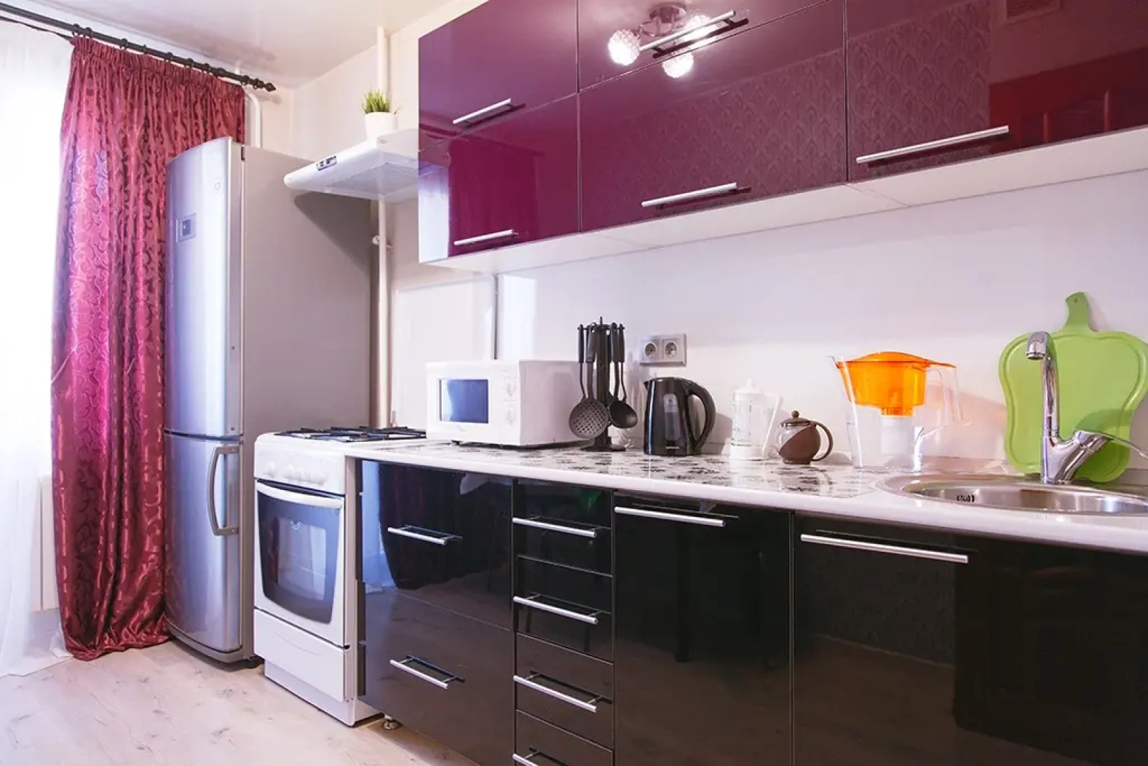 Апартаменты с НОВЫМ ремонтом на Карла Маркса 31