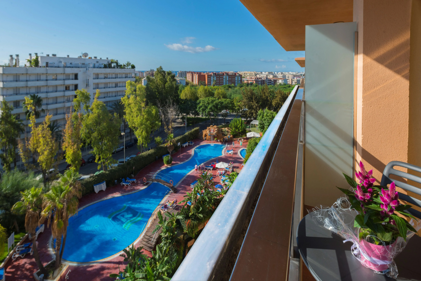 Отель 4R Gran Regina