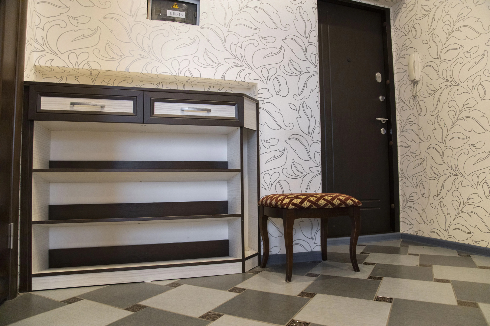 Апартаменты у Покровской башни Кремля