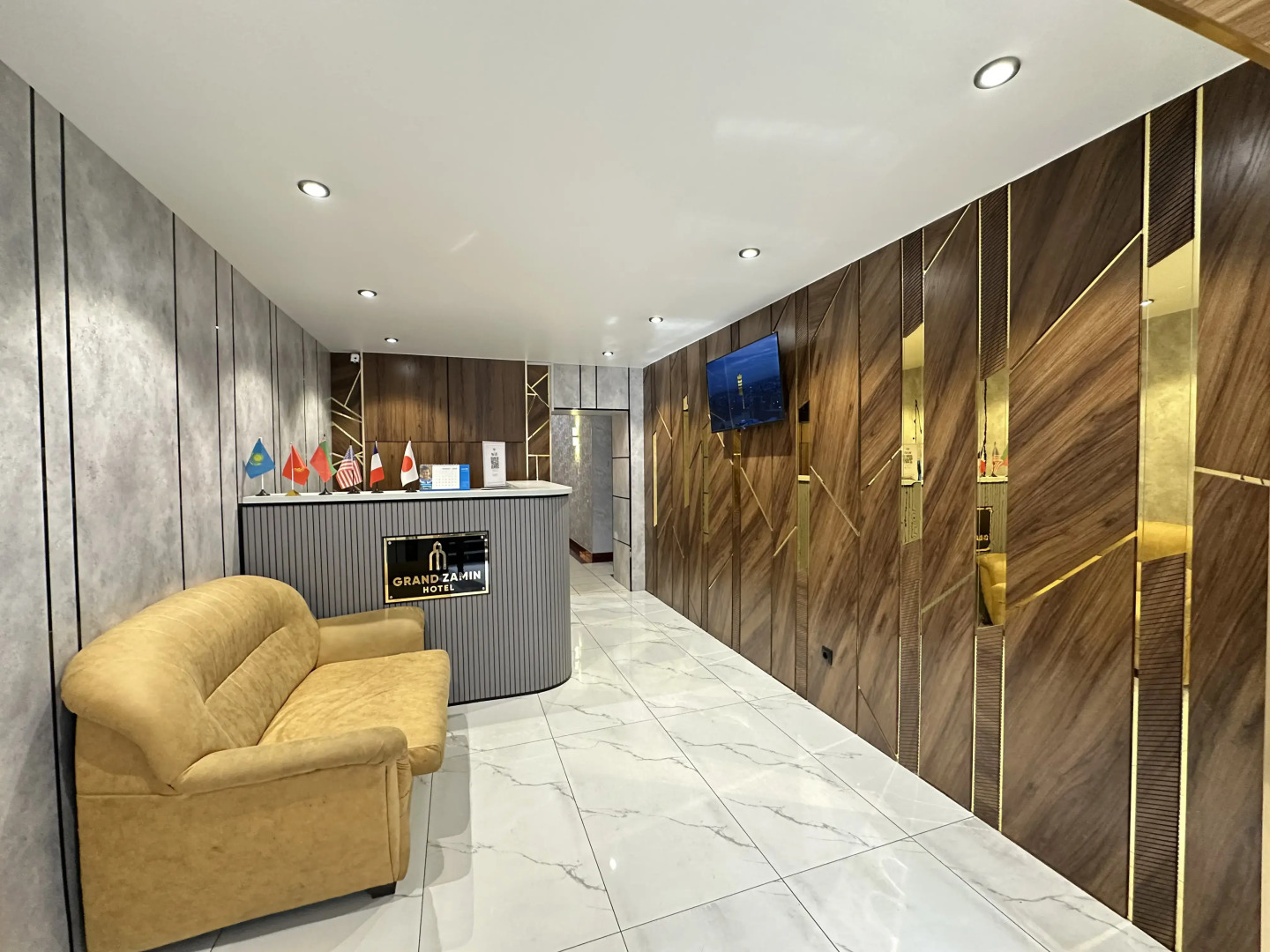 Отель Grand Zamin Hotel