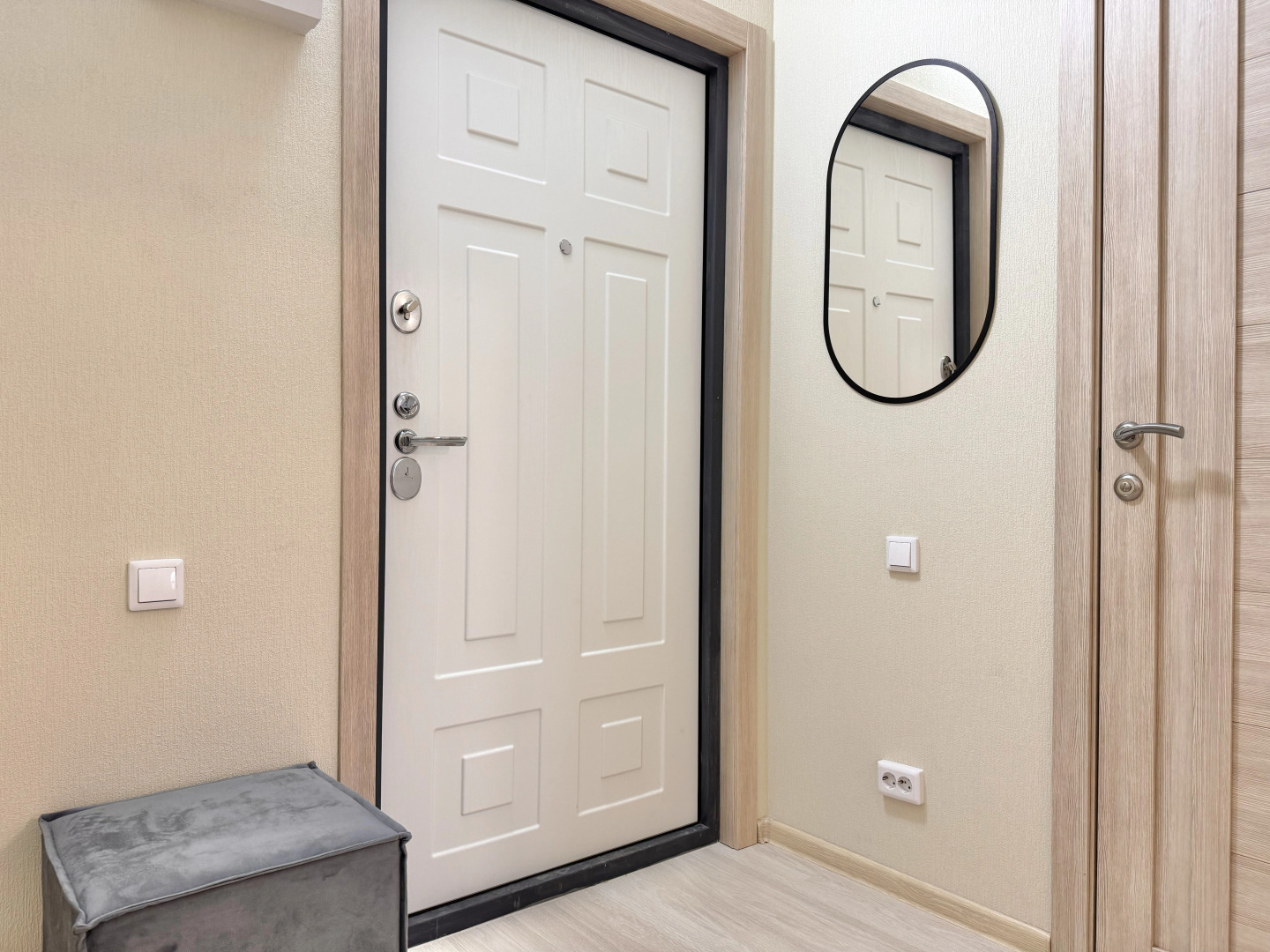 Квартира Hugge Place [Объект 185]