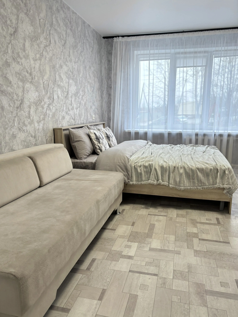 Квартира Просторная квартира на Тюленина 1