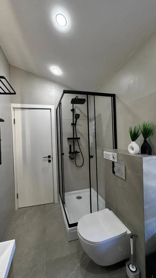 Частный дом Стильный Дом с Видом на Водоем