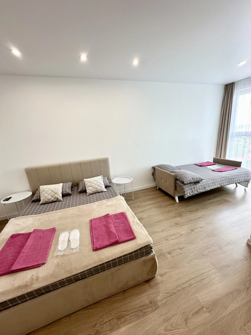 Апартаменты Брилевская 27 Imperial