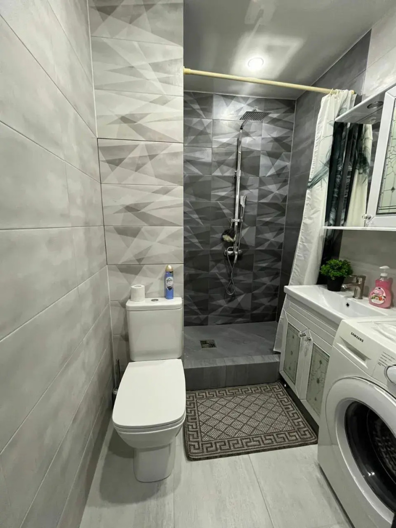 Апартаменты 1-комнатные рядом с Волгой в 6-ом микрорайоне