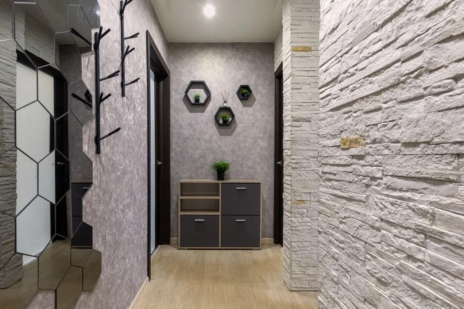 Квартира Двушка с изолированными комнатами, 5 минут до Золотой Нивы