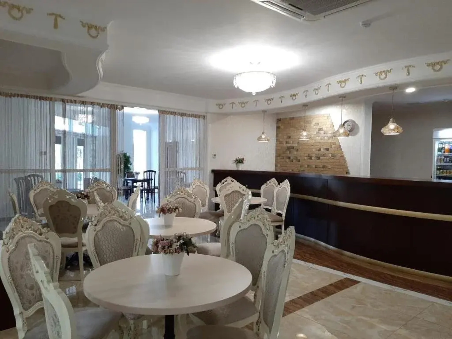 Отель Шали-Сити