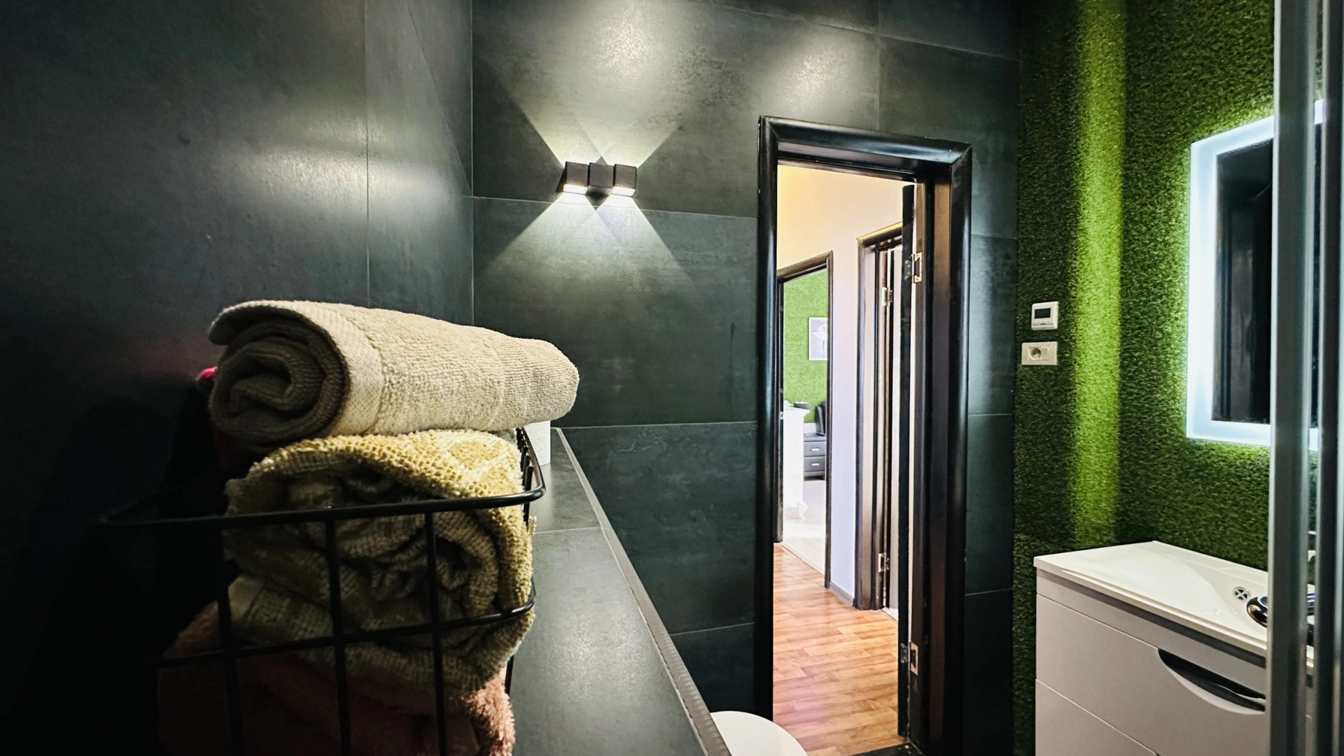 Квартира 3х комнатная с панорамой центра, 11 этаж