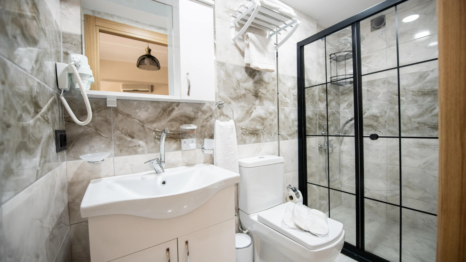 Отель Galapera Hotel