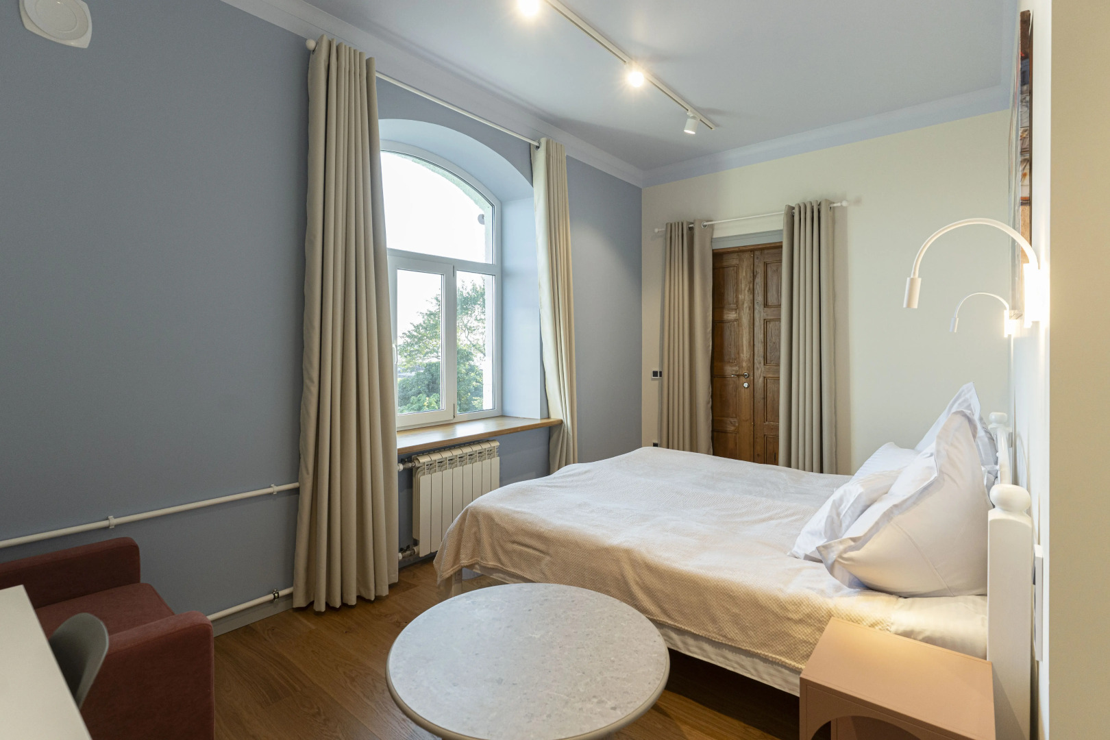 Апартаменты на ул. Сторожевой Башни "Закат"