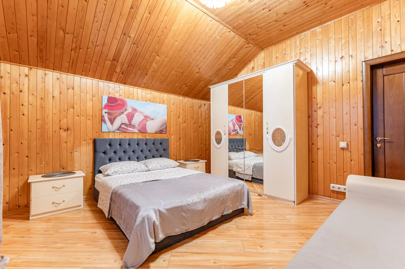 Частный Дом в Белеутово с Бассейном и Сауной