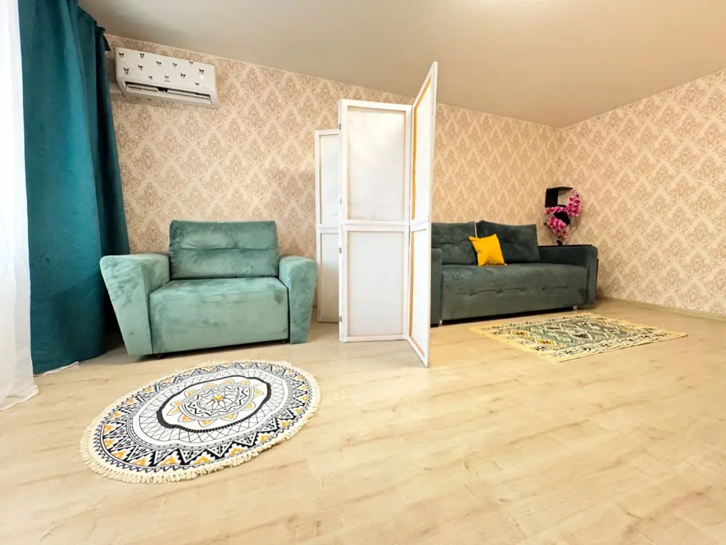 Апартаменты Like Home на ул. Семчинская