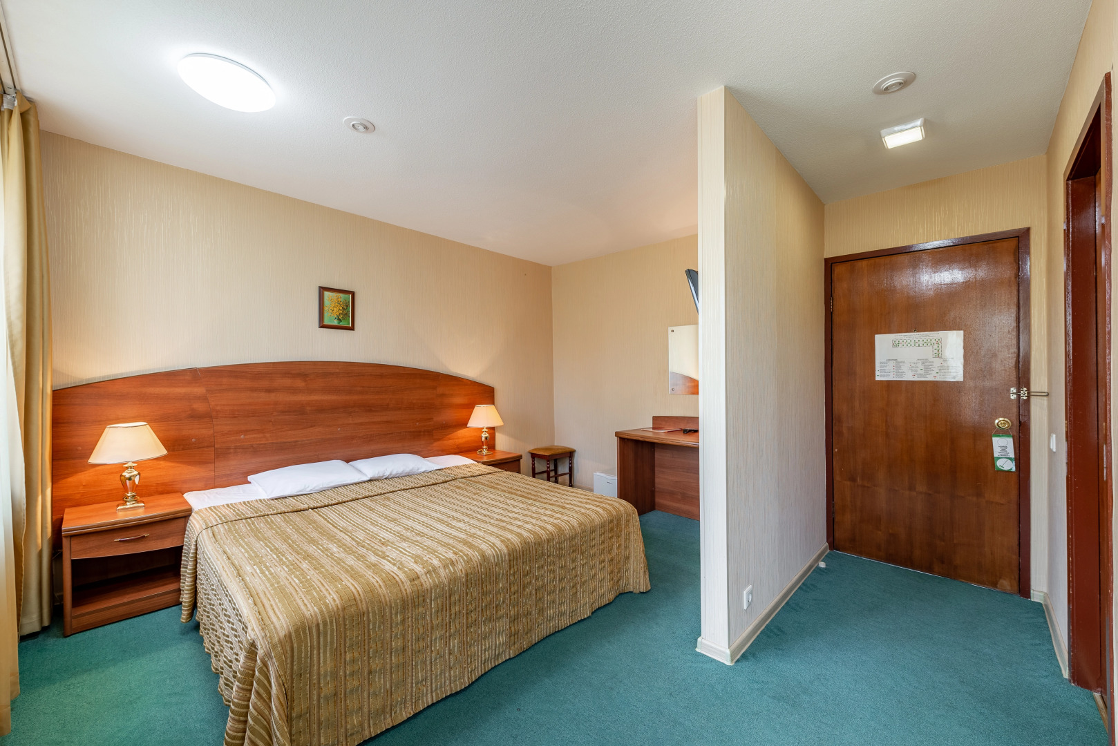 Отель Ладога