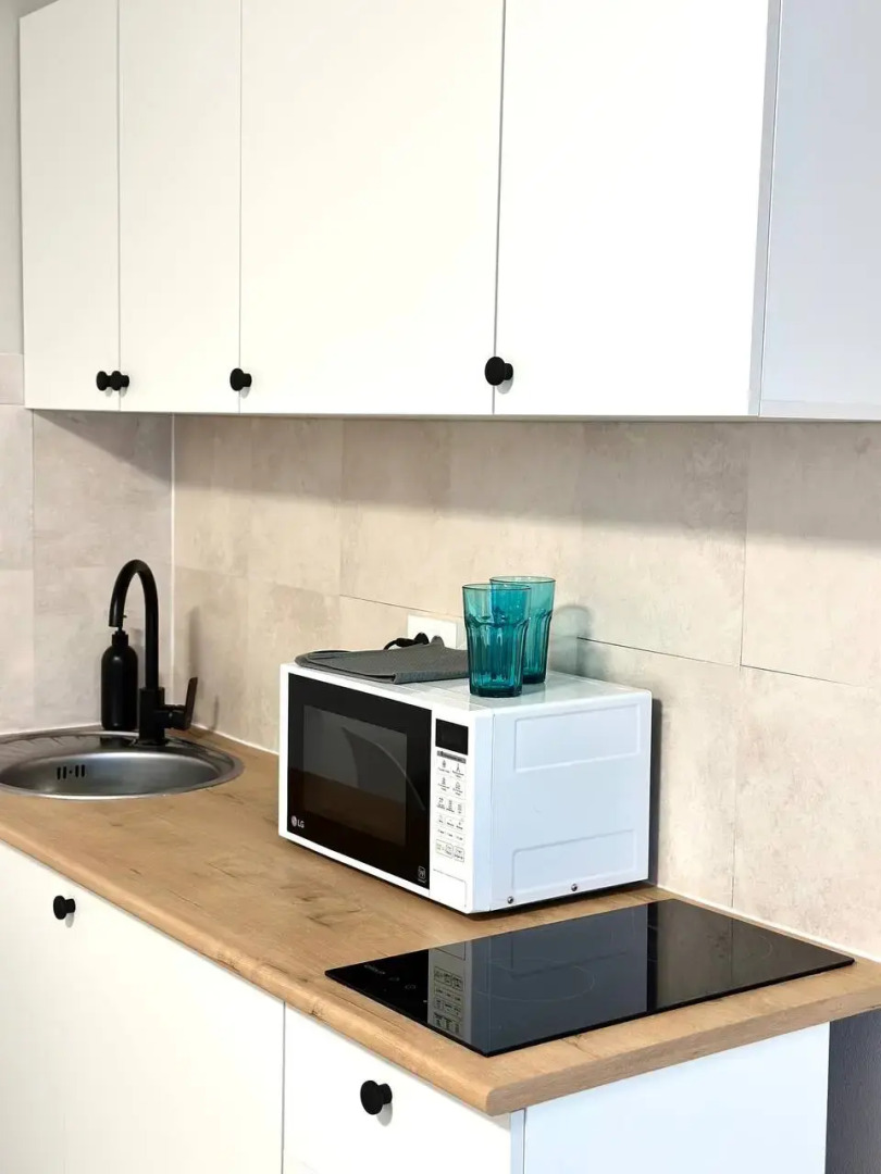 Апартаменты Студия на Романовской