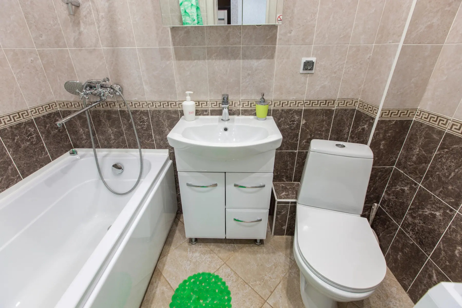 Апартаменты Сутки Уфа на Энтузиастов 16-119