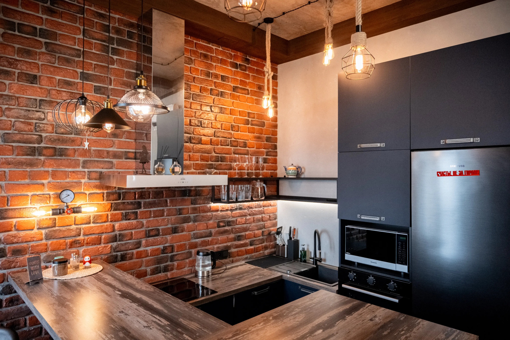 Квартира на Авиаторов 3