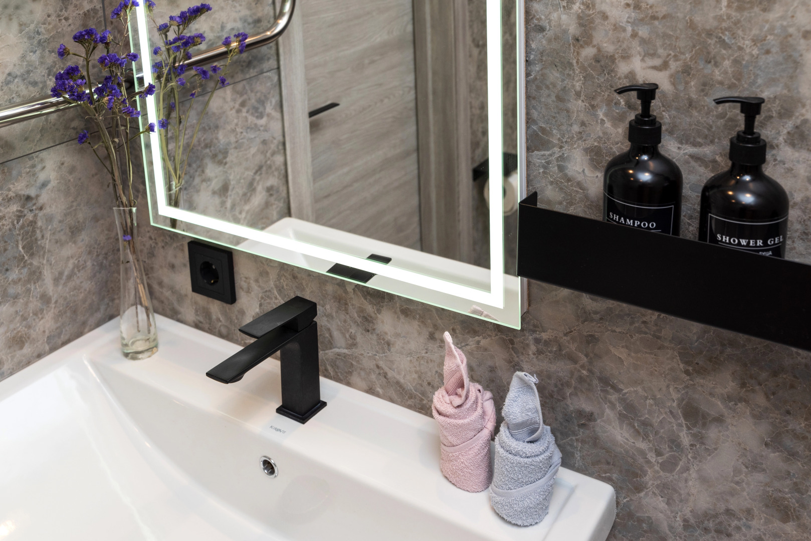 Апартаменты Bloom Apartment в центре города