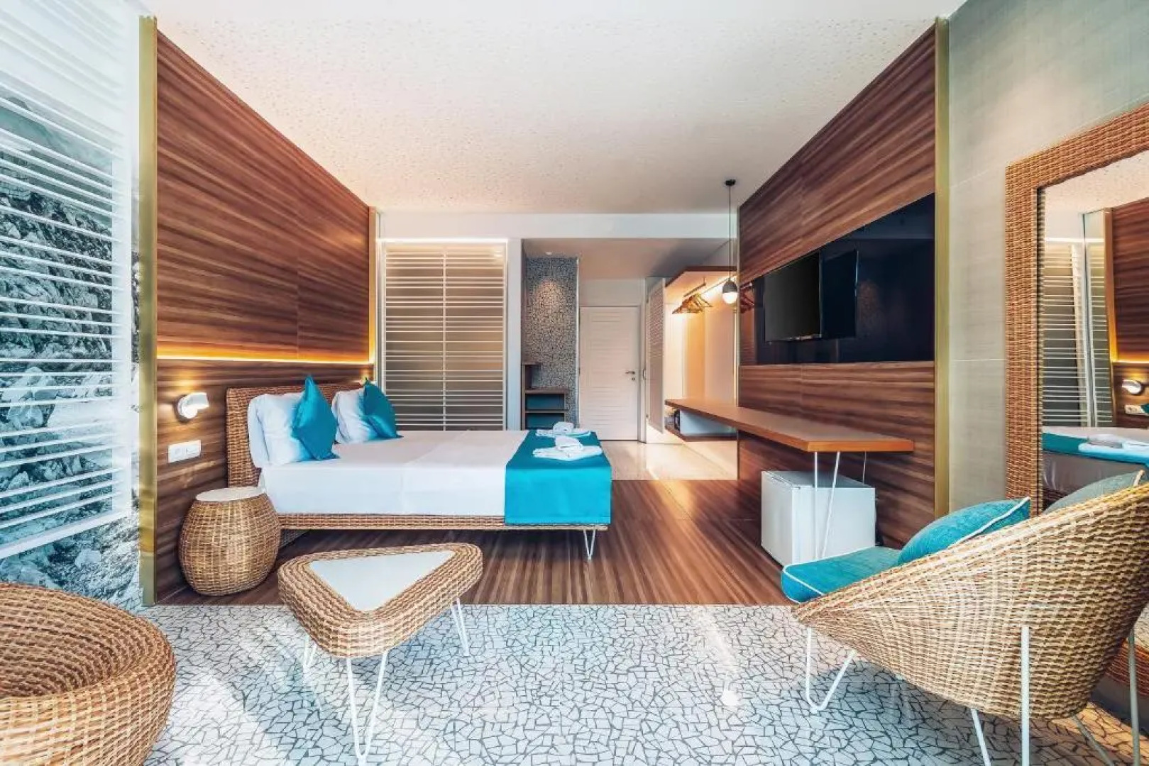 Отель Carine Kumbor Superior