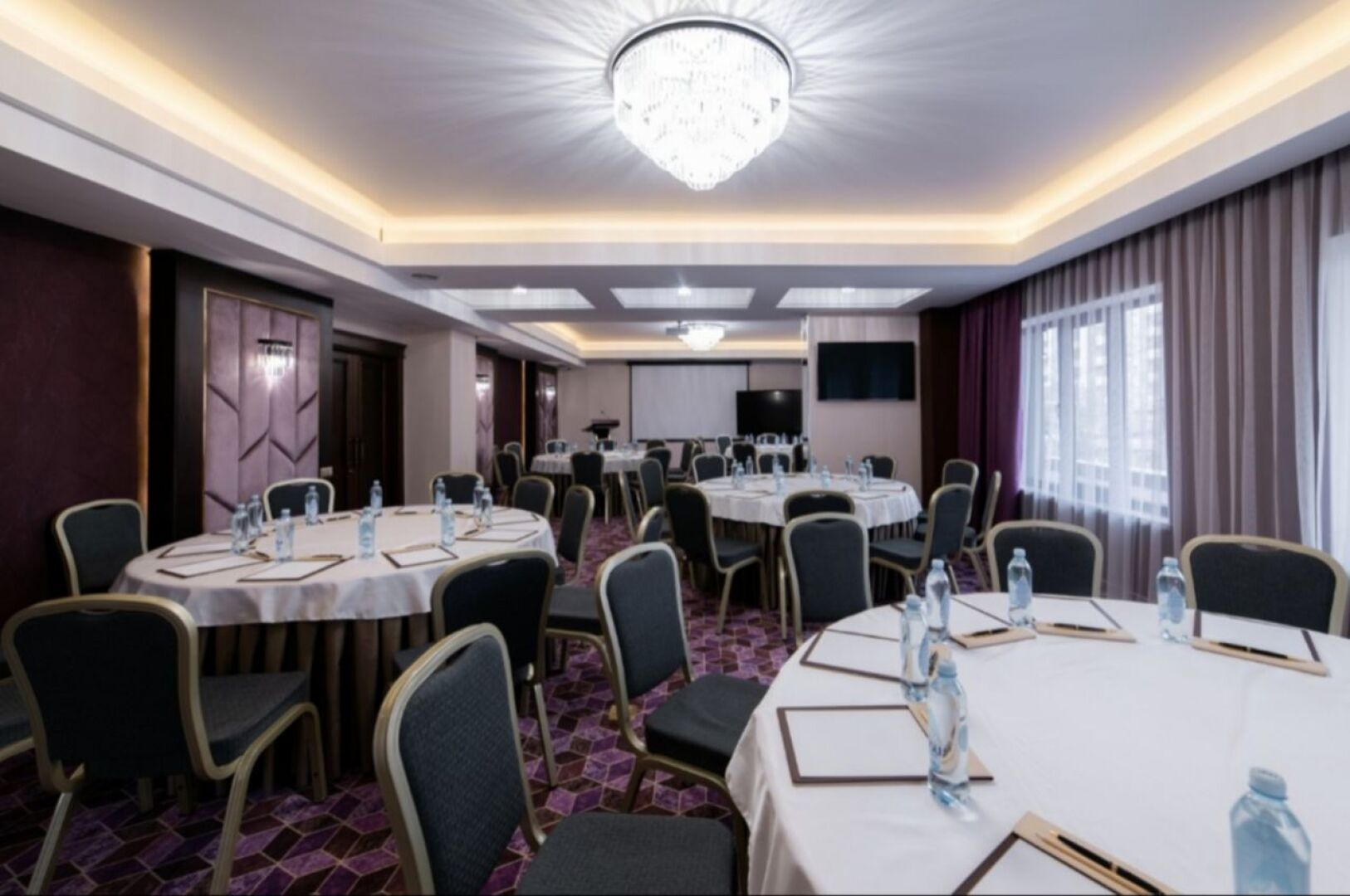 Orient Hotel Bishkek (Ориент отель Бишкек)