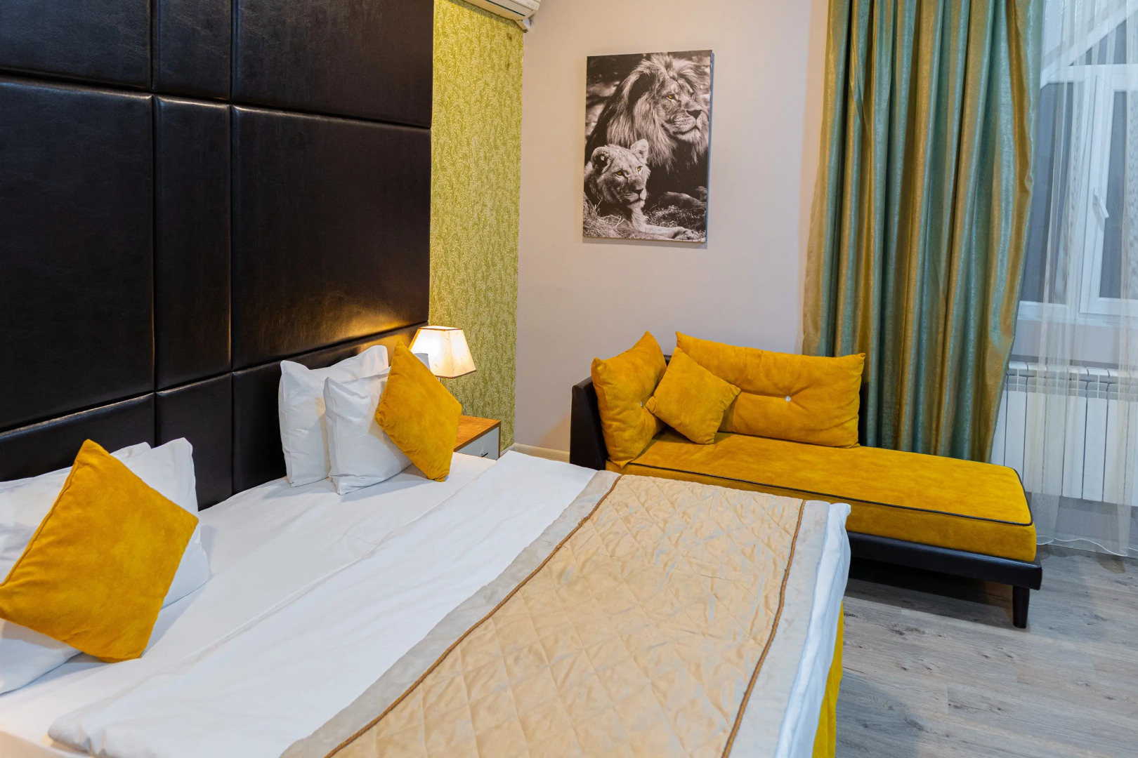 Отель Square Boutique