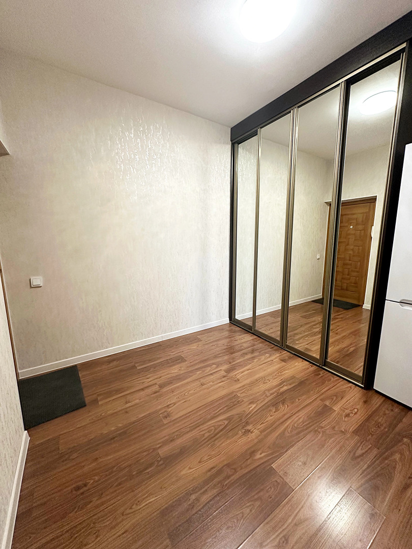 Квартира Двухкомнатная квартира на Радужном